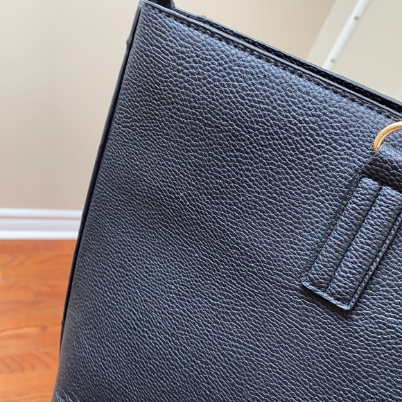 NWOT Ardene Tote - Picture 5 of 5